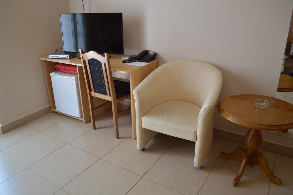 Hotel Kangaroo Μπούντβα Εξωτερικό φωτογραφία