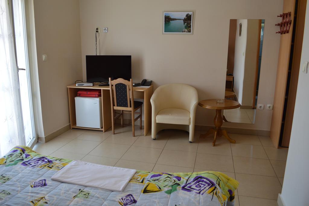 Hotel Kangaroo Μπούντβα Εξωτερικό φωτογραφία