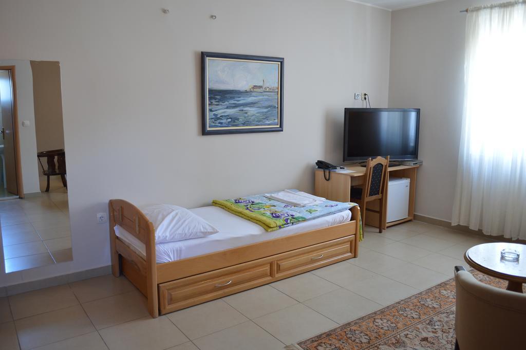 Hotel Kangaroo Μπούντβα Εξωτερικό φωτογραφία
