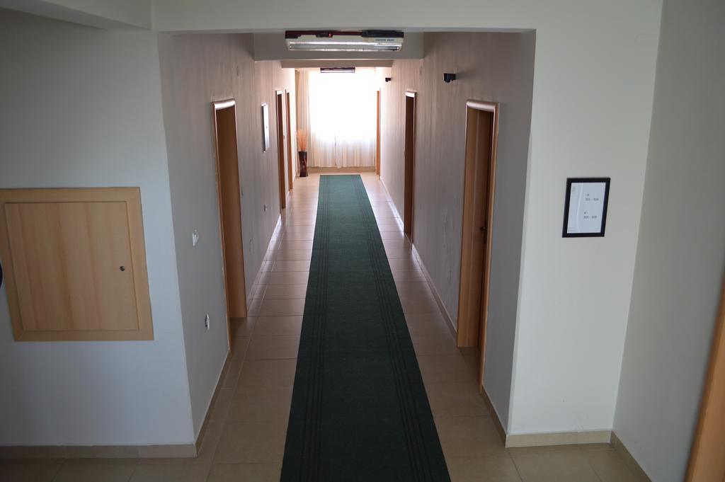 Hotel Kangaroo Μπούντβα Εξωτερικό φωτογραφία